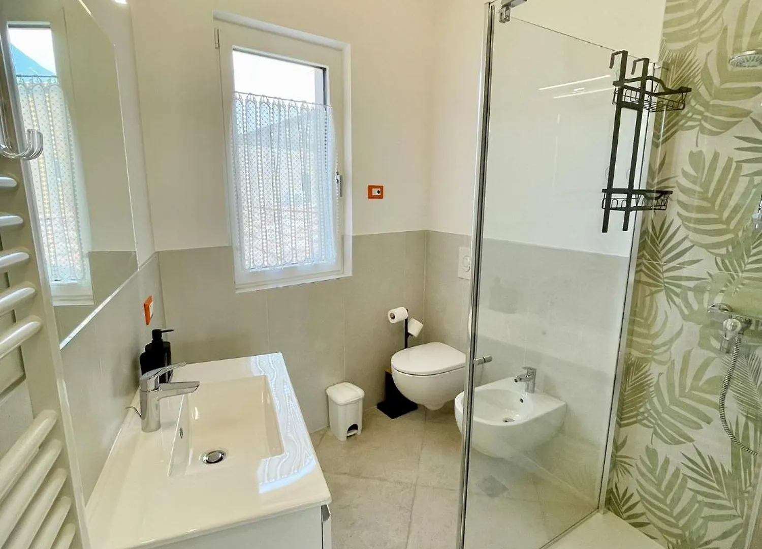 מאלצ'סינה Benni Apartments