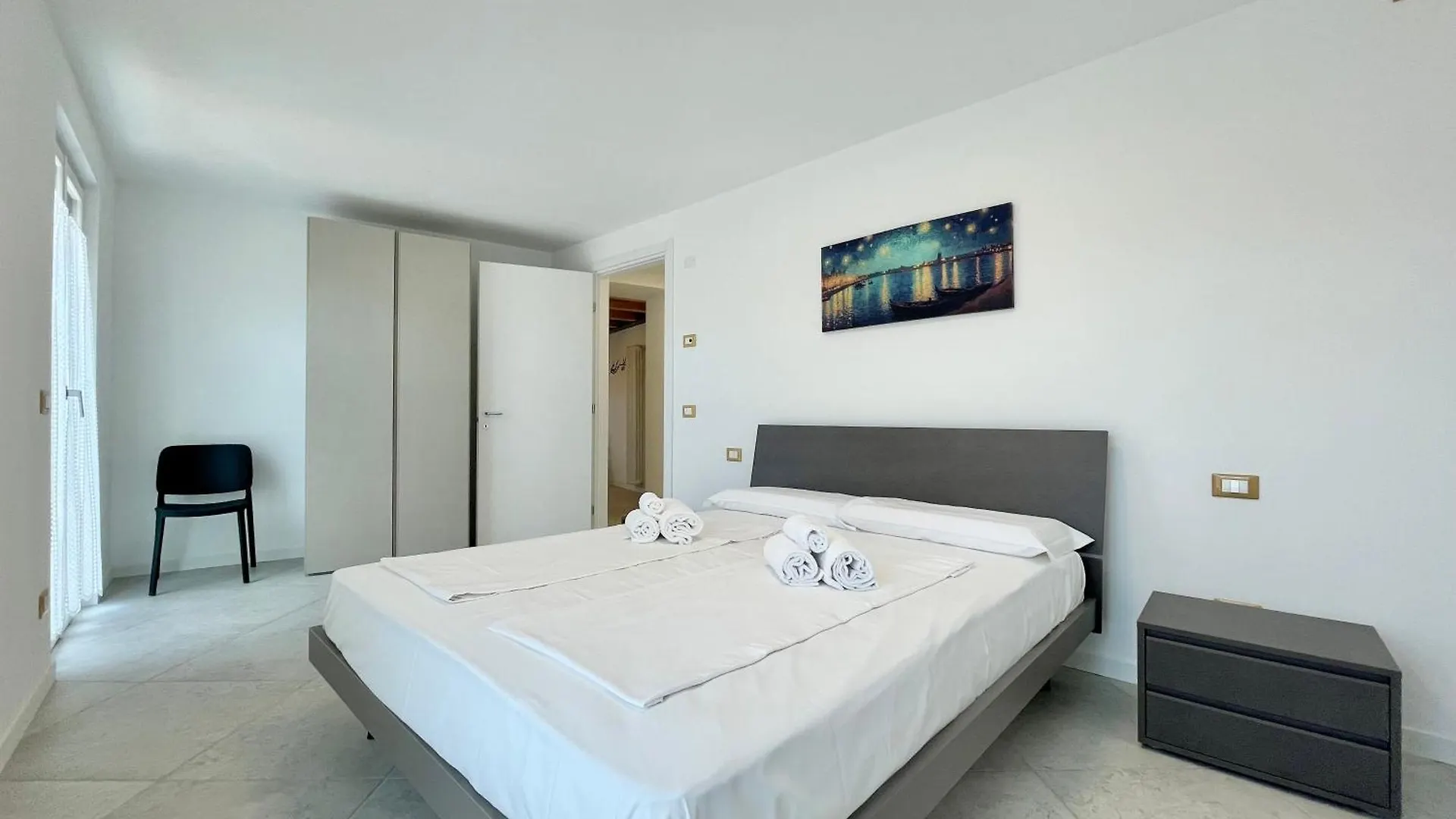 מאלצ'סינה Benni Apartments 0*,